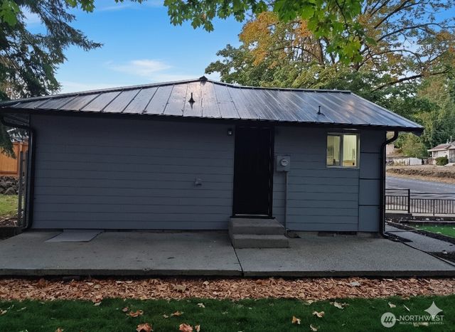 1147 Aberdeen Avenue NE, Renton, WA 98056