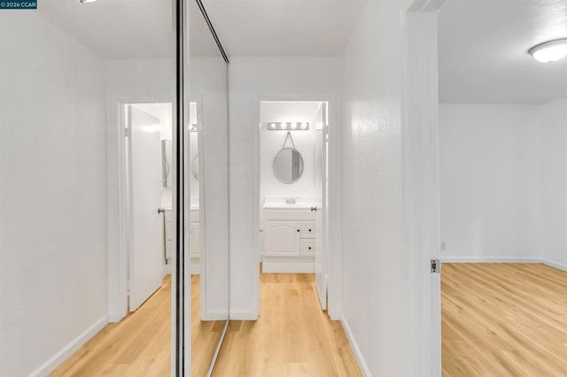 375 Camelback Rd 4, Pleasant Hill, CA 94523