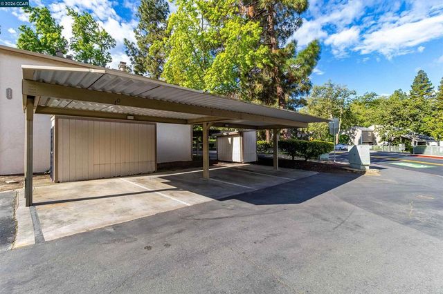 375 Camelback Rd 4, Pleasant Hill, CA 94523