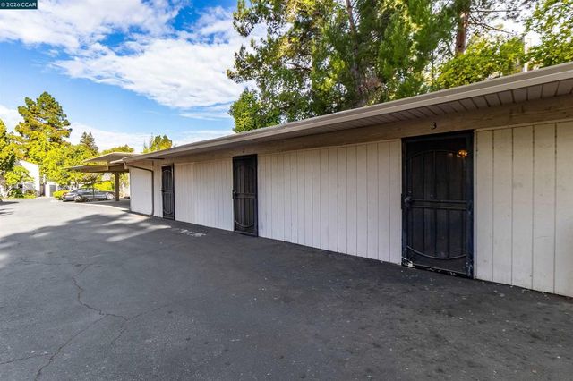 375 Camelback Rd 4, Pleasant Hill, CA 94523