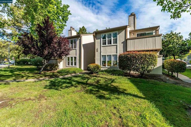 375 Camelback Rd 4, Pleasant Hill, CA 94523