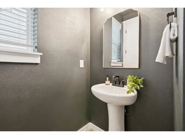 6652 Sw LUPINE Way, Wilsonville, OR 97070