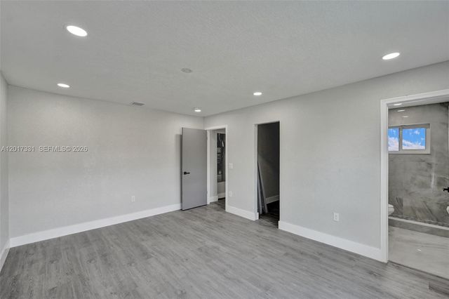 8400 NW 7th St, Pembroke Pines, FL 33024