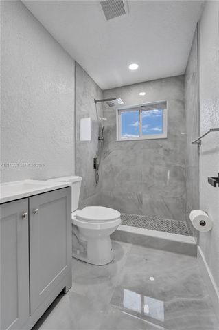 8400 NW 7th St, Pembroke Pines, FL 33024