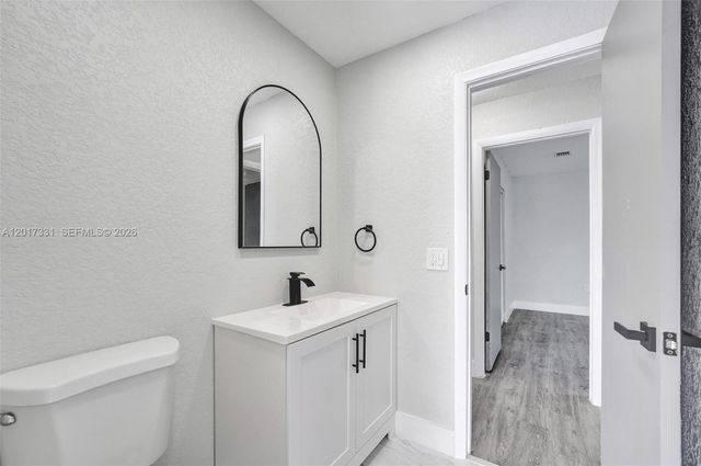 8400 NW 7th St, Pembroke Pines, FL 33024