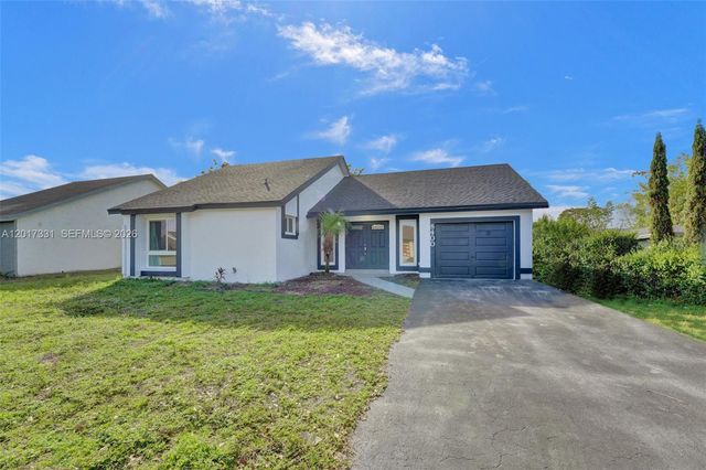 8400 NW 7th St, Pembroke Pines, FL 33024