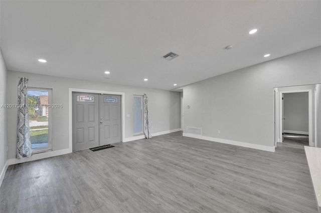 8400 NW 7th St, Pembroke Pines, FL 33024