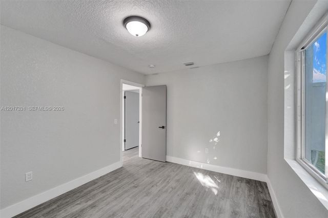 8400 NW 7th St, Pembroke Pines, FL 33024