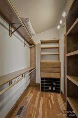 536 Harborside Drive, Nebo, NC 28761