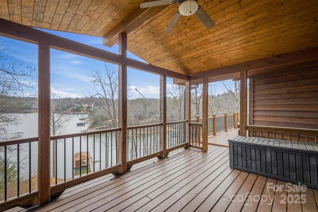 536 Harborside Drive, Nebo, NC 28761