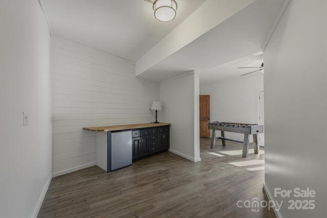 536 Harborside Drive, Nebo, NC 28761