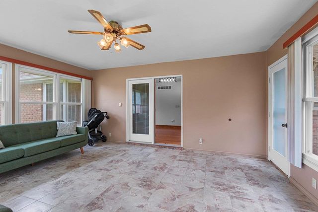 2615 EDGEWOOD LANE, Green Bay, WI 54302