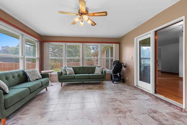 2615 EDGEWOOD LANE, Green Bay, WI 54302