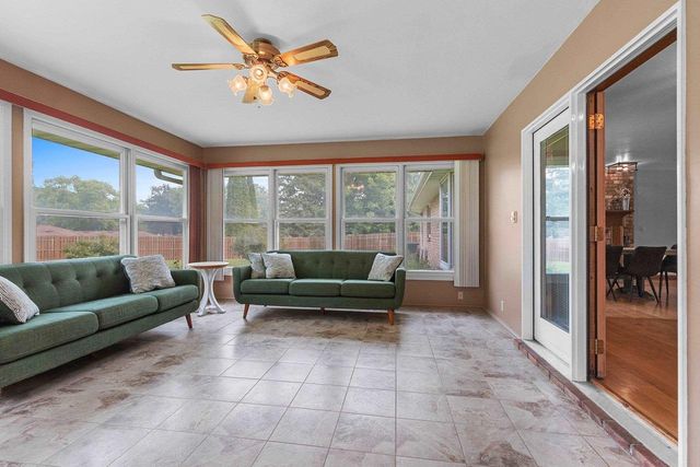 2615 EDGEWOOD LANE, Green Bay, WI 54302