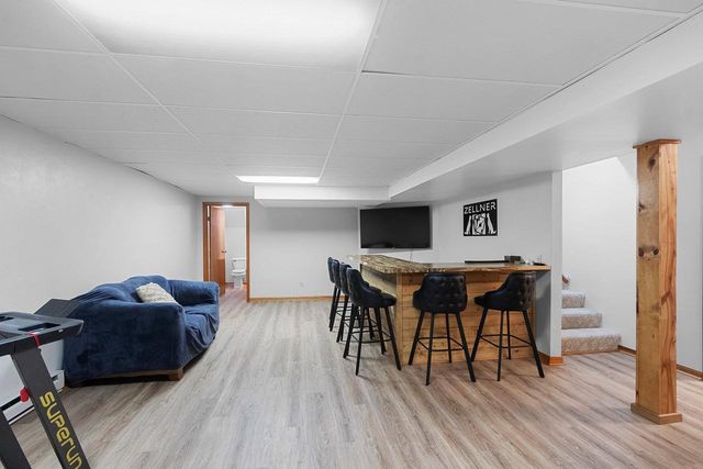 2615 EDGEWOOD LANE, Green Bay, WI 54302
