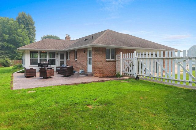 2615 EDGEWOOD LANE, Green Bay, WI 54302