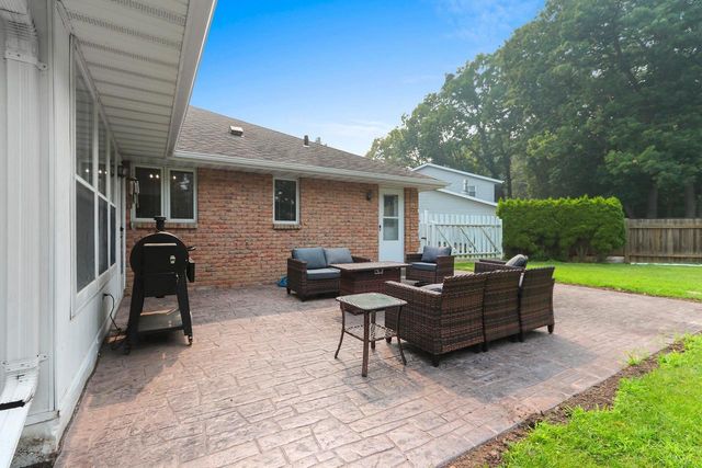 2615 EDGEWOOD LANE, Green Bay, WI 54302