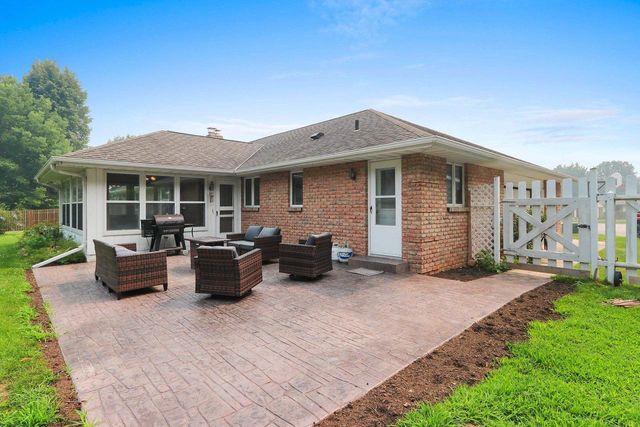 2615 EDGEWOOD LANE, Green Bay, WI 54302