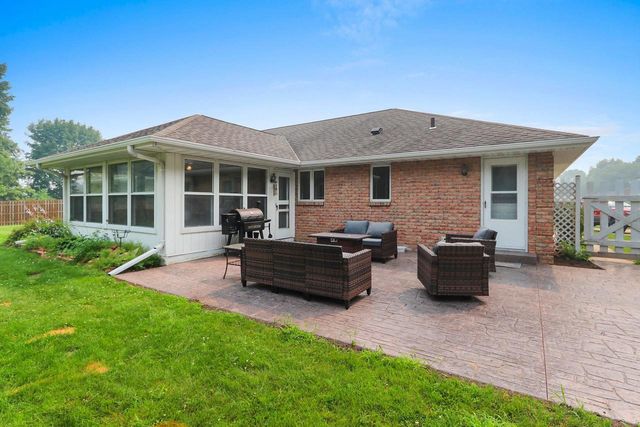 2615 EDGEWOOD LANE, Green Bay, WI 54302