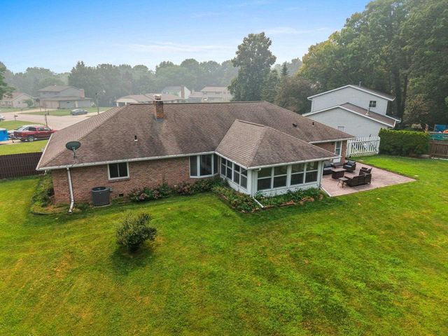 2615 EDGEWOOD LANE, Green Bay, WI 54302