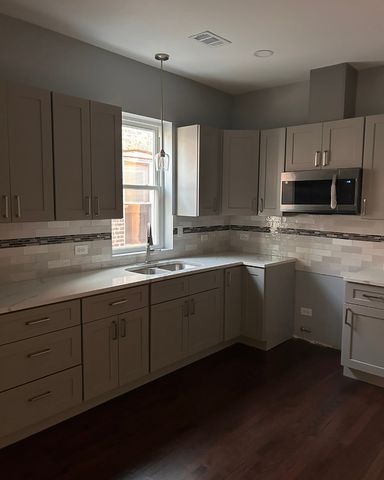 2427 N Lowell Street 2, Chicago, IL 60639