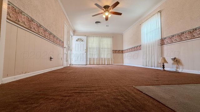 1301 Yows Street, Borger, TX 79007