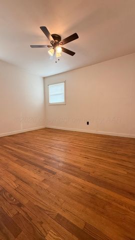 1301 Yows Street, Borger, TX 79007