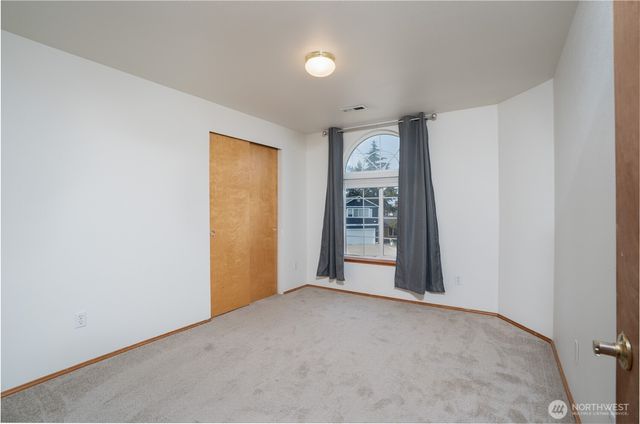 3701 Browns Point Boulevard, Tacoma, WA 98422
