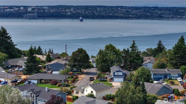 3701 Browns Point Boulevard, Tacoma, WA 98422