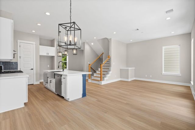 5830 Highland Sun Lane, Houston, TX 77091