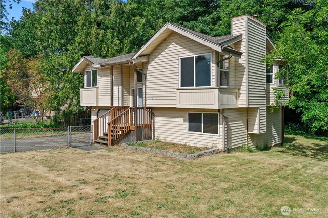 7780 E Van Buren Street, Port Orchard, WA 98366