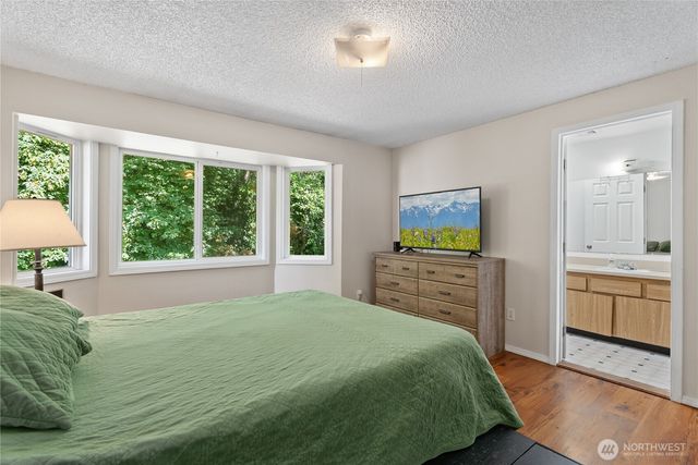 7780 E Van Buren Street, Port Orchard, WA 98366