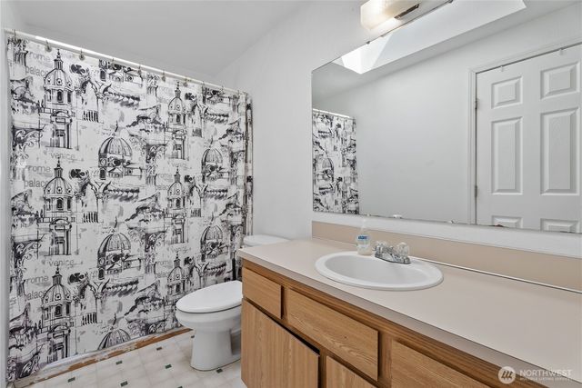 7780 E Van Buren Street, Port Orchard, WA 98366