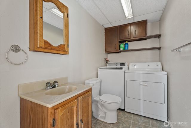 7780 E Van Buren Street, Port Orchard, WA 98366