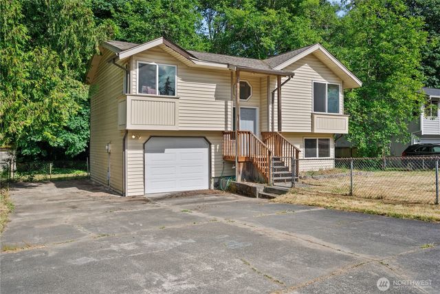 7780 E Van Buren Street, Port Orchard, WA 98366