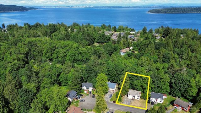 7780 E Van Buren Street, Port Orchard, WA 98366