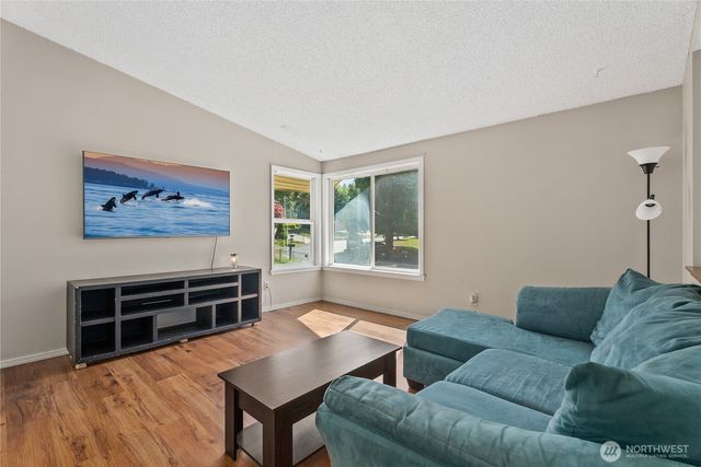 7780 E Van Buren Street, Port Orchard, WA 98366