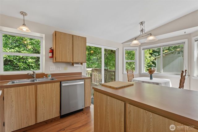 7780 E Van Buren Street, Port Orchard, WA 98366