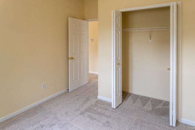 2229 Hunter Lane, Burton, MI 48519