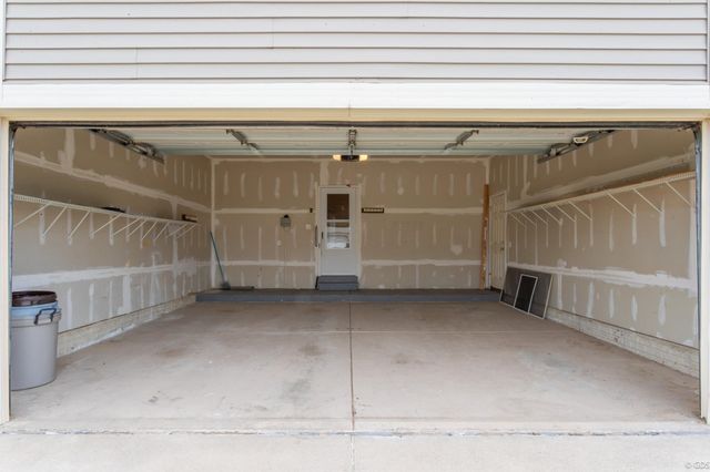 2229 Hunter Lane, Burton, MI 48519