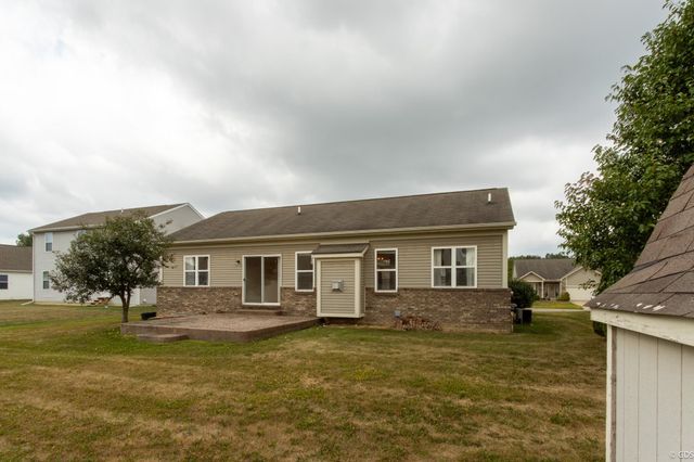 2229 Hunter Lane, Burton, MI 48519