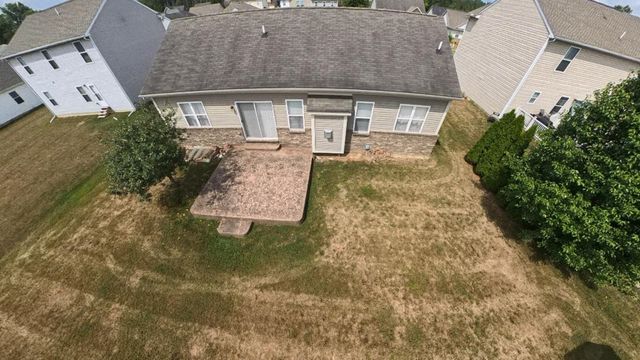 2229 Hunter Lane, Burton, MI 48519
