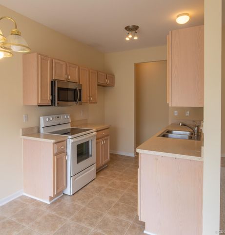 2229 Hunter Lane, Burton, MI 48519