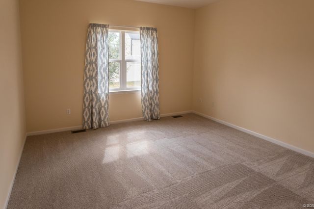 2229 Hunter Lane, Burton, MI 48519