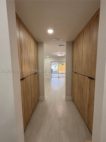 8397 SW 147th Pl, Miami, FL 33193