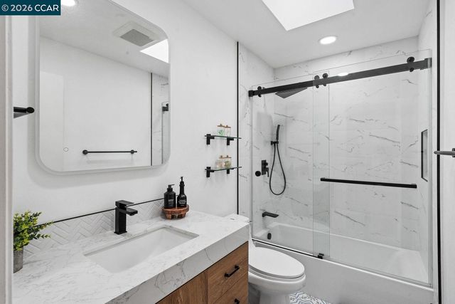 535 Churchill Downs Ct, Walnut Creek, CA 94597