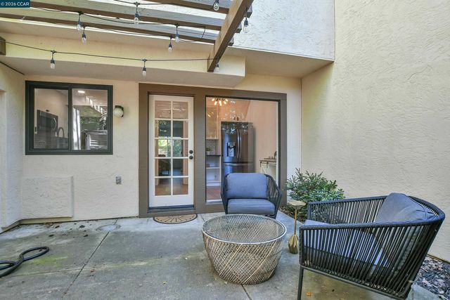 535 Churchill Downs Ct, Walnut Creek, CA 94597