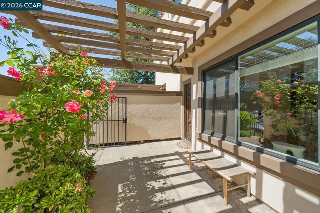 535 Churchill Downs Ct, Walnut Creek, CA 94597