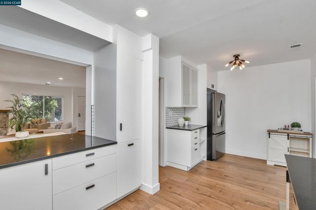 535 Churchill Downs Ct, Walnut Creek, CA 94597