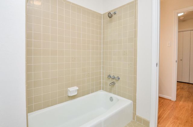 7719 Lacy Hill Drive, Houston, TX 77036